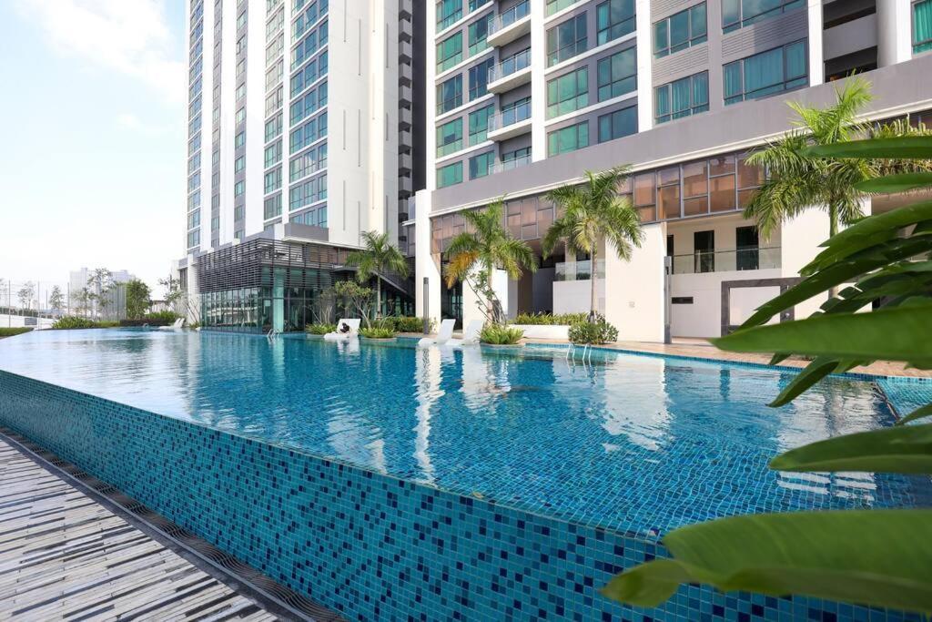 Elegant Homes 9Pax 5Bed Sunway Pyramid-Lagoon 2 Car Park Petaling Jaya Εξωτερικό φωτογραφία